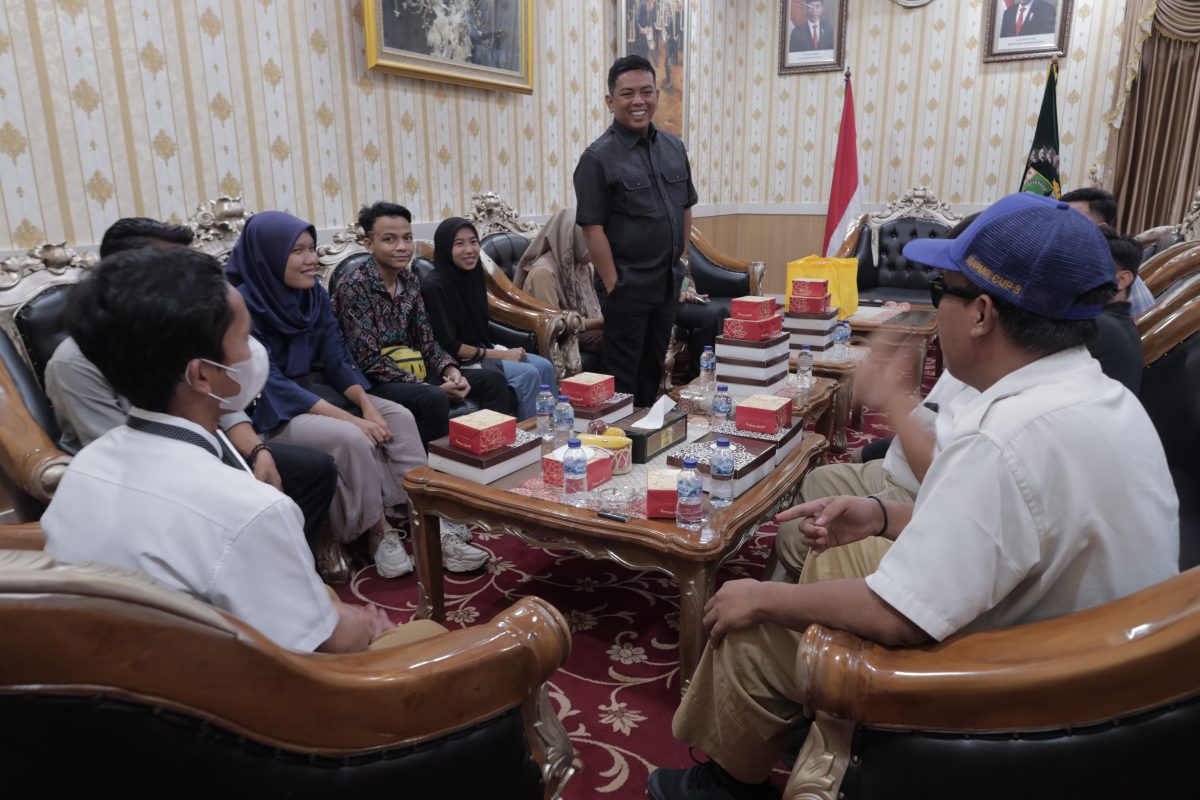 Audiensi Dengan Komunitas Teman Motret, Ketua DPRD Banten Komitmen Dorong Hak Disabilitas