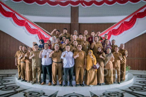 Terima Audiensi Cawas SMA, SMK, SKh Banten Ketua DPRD Andra Soni Terima Banyak Pengaduan